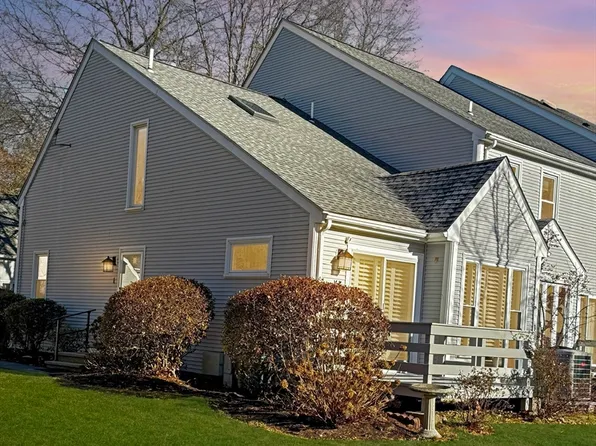 1 Whittier Ln Unit 1, North Easton, MA 02356