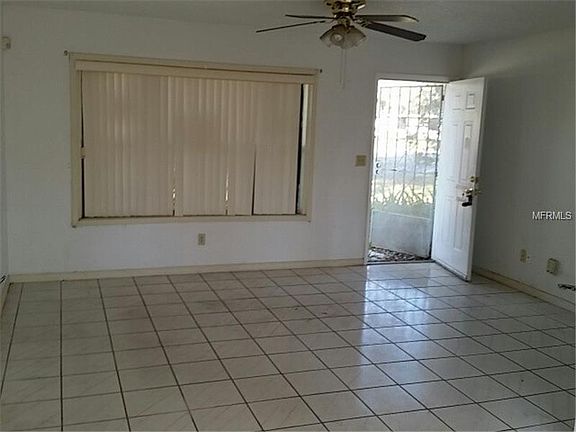 4th image of 710 Bunker Ln