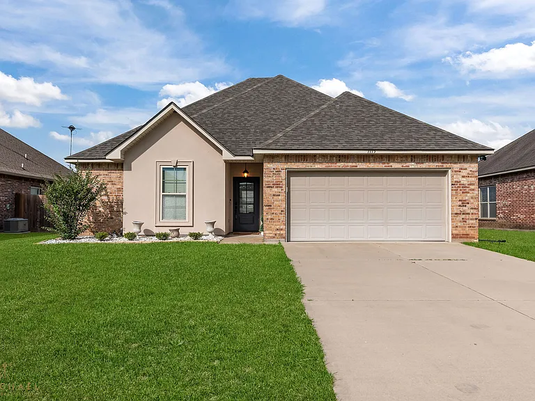 1115 Eli Conner Dr — Photo 5