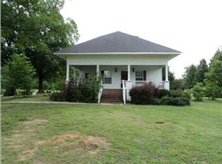320 South Ave, Berry, AL 35546