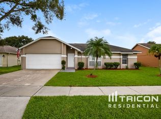 1716 Golden Poppy Ct, Orlando, FL 32824