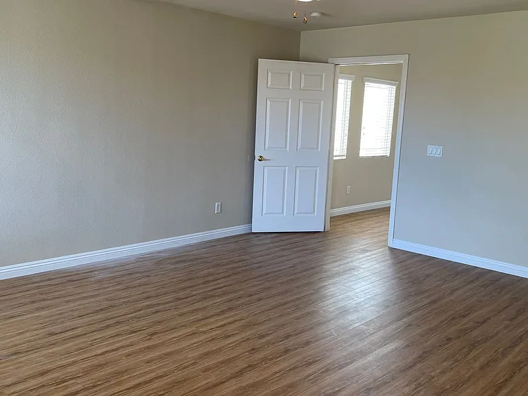 1036 Bearpaw Catch Ct — Photo 26