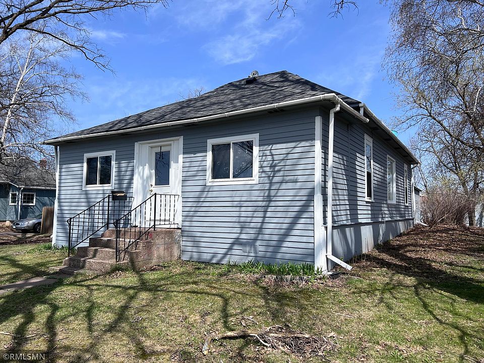 1st image of 418 Forest Ave E