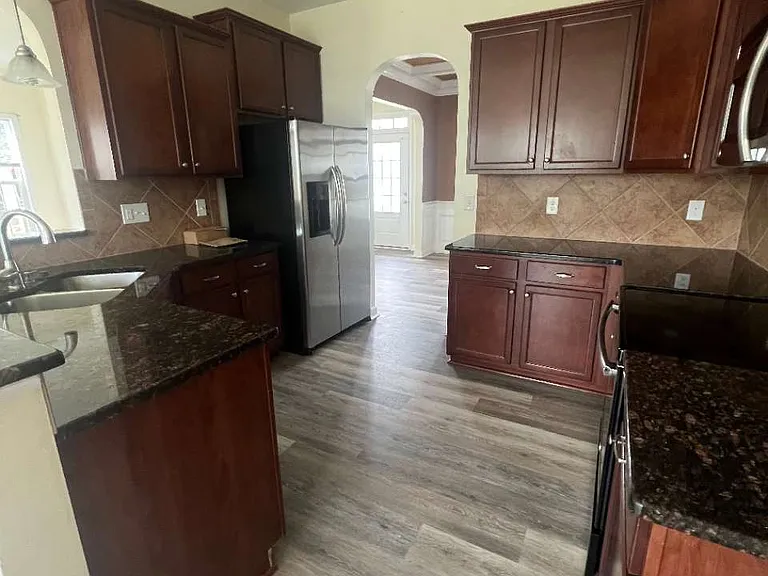 5911 Crown Ridge Ct — Photo 11