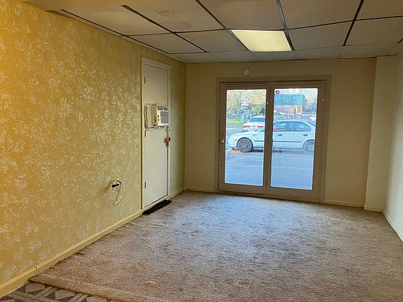2nd image of 4011 Wilson Ave APT 10B