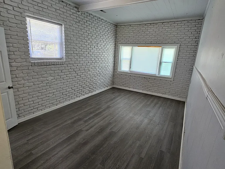 904 Rudee Ave — Photo 2