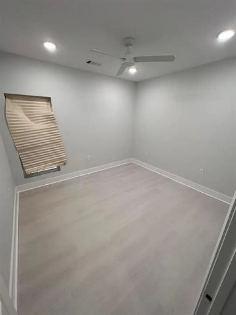 4 bed, 2000 sqft, $3,500 — Photo 3