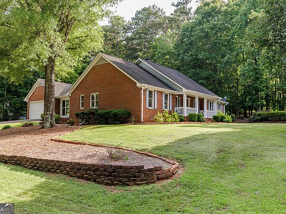 2nd image of 1010 Julian Ct