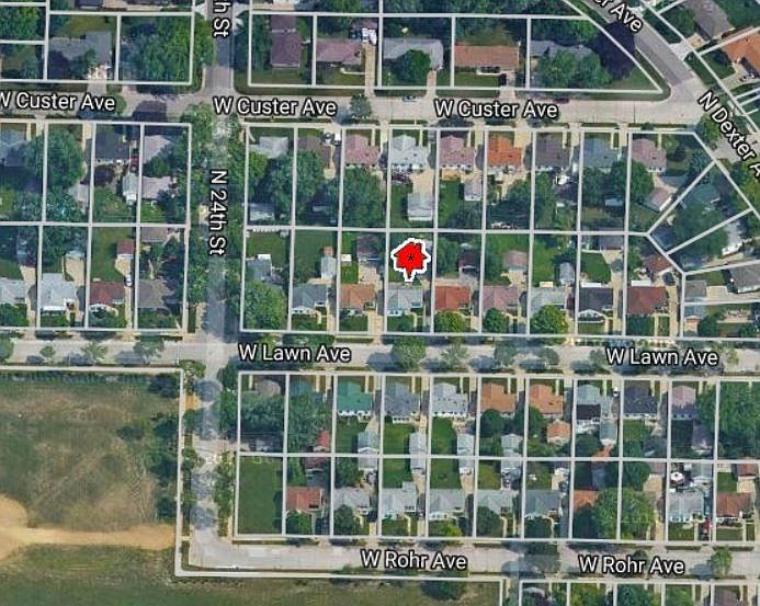2nd image of 2316 W Lawn Ave