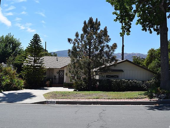 2nd image of 3836 Los Olivos Ln