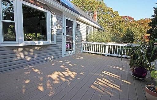 4th image of 5 Strawberry Ln