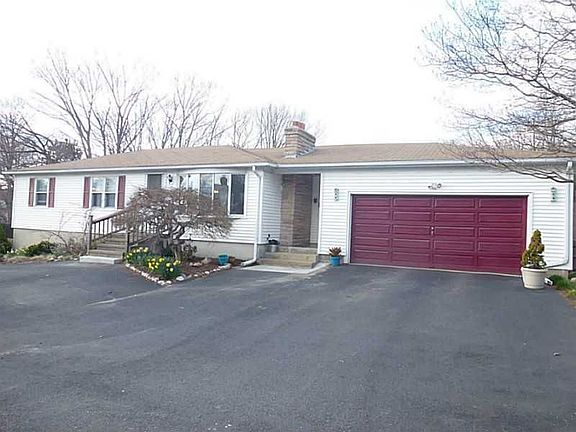 2nd image of 71 Stella Dr