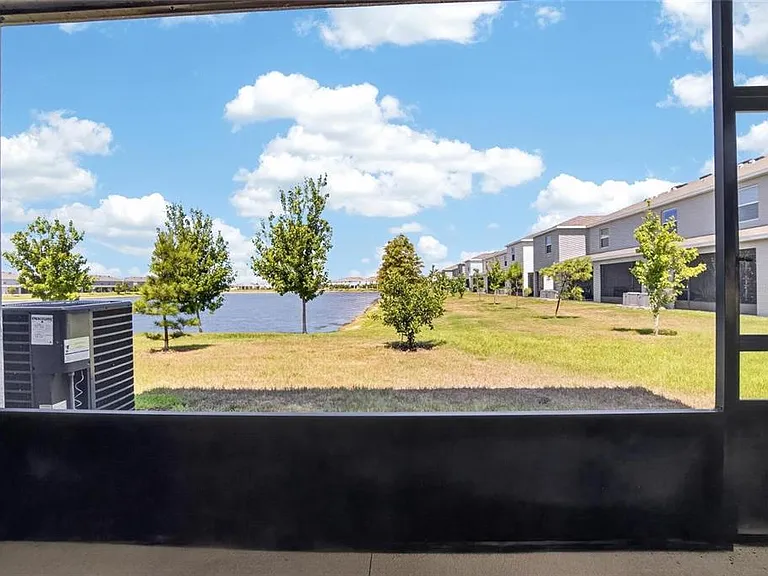 331 Mangrove Shade Cir — Photo 19