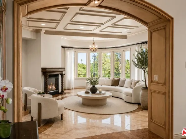 868 Braewood Ct, South Pasadena, CA 91030