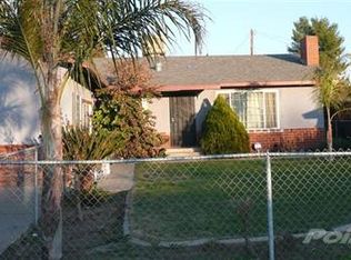 858 N Stanford Ave, Lindsay, CA 93247
