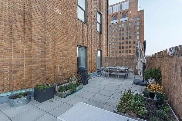 Rented by Owner | media 6