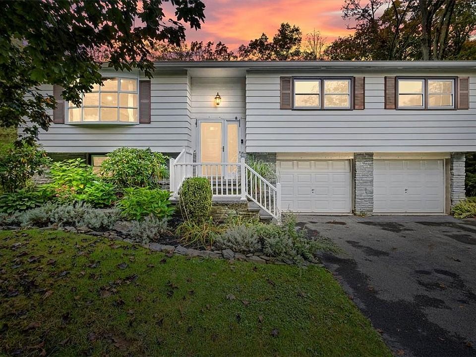 1st image of 1 Pine Terrace