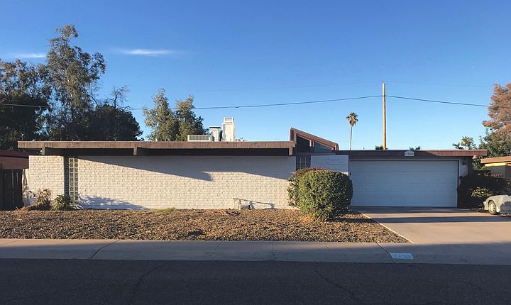 1st image of 3740 E Sunnyside Dr
