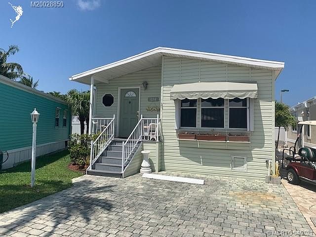 1st image of 1038 Nettles Blvd