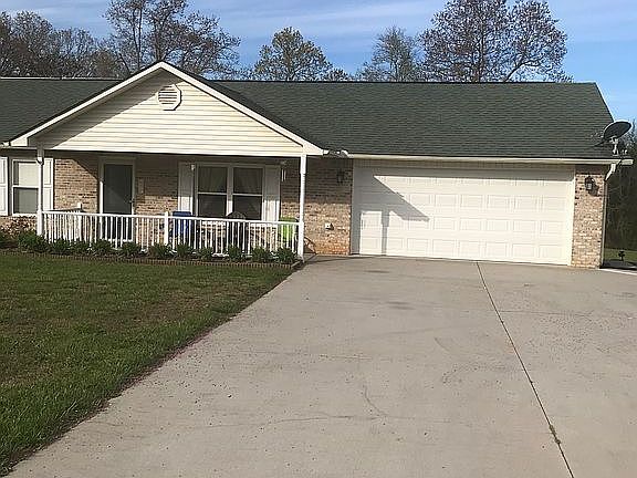 4th image of 2085 Strawberry Dr