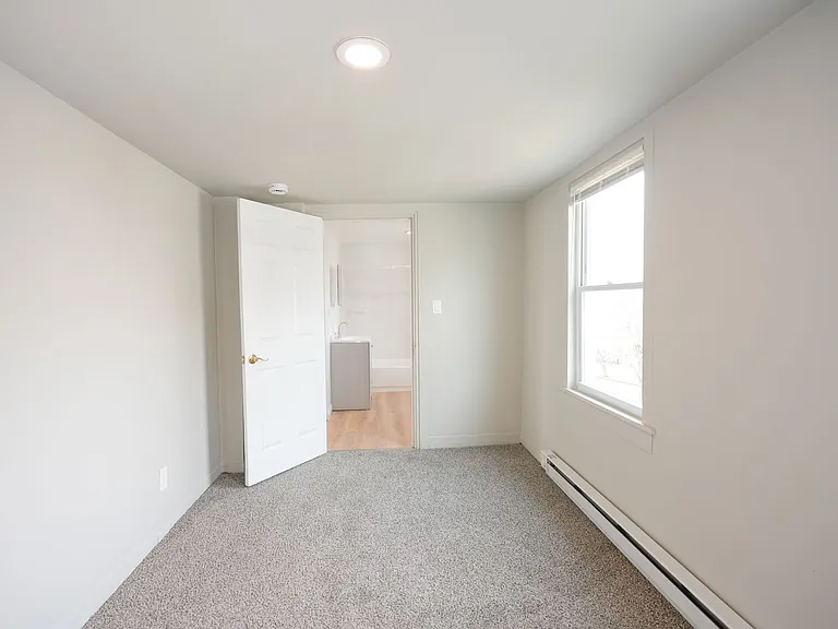 334 Ann St — Photo 20