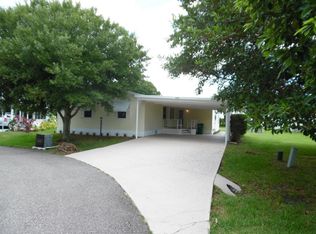 7670 Fox Hunter Cir, Micco, FL 32976