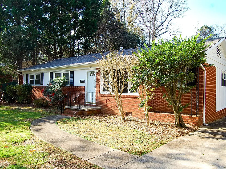 1914 Kilborne Dr