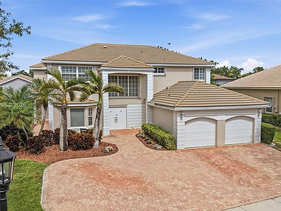 2nd image of 2608 Oakbrook Ct
