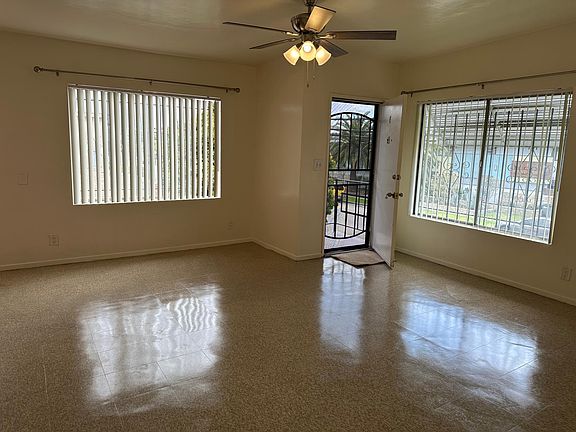 4th image of 1035 Magnolia Ave #1B