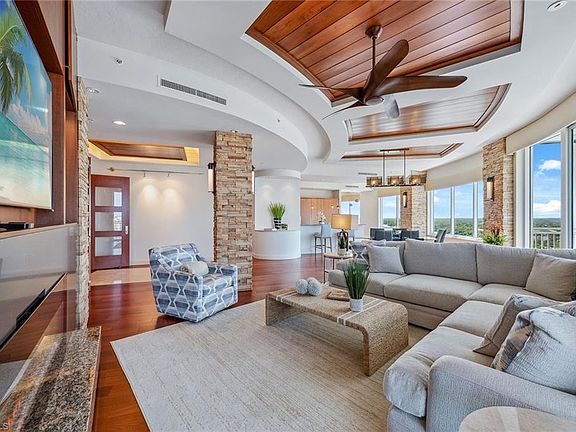 3rd image of 13675 Vanderbilt DR #1105