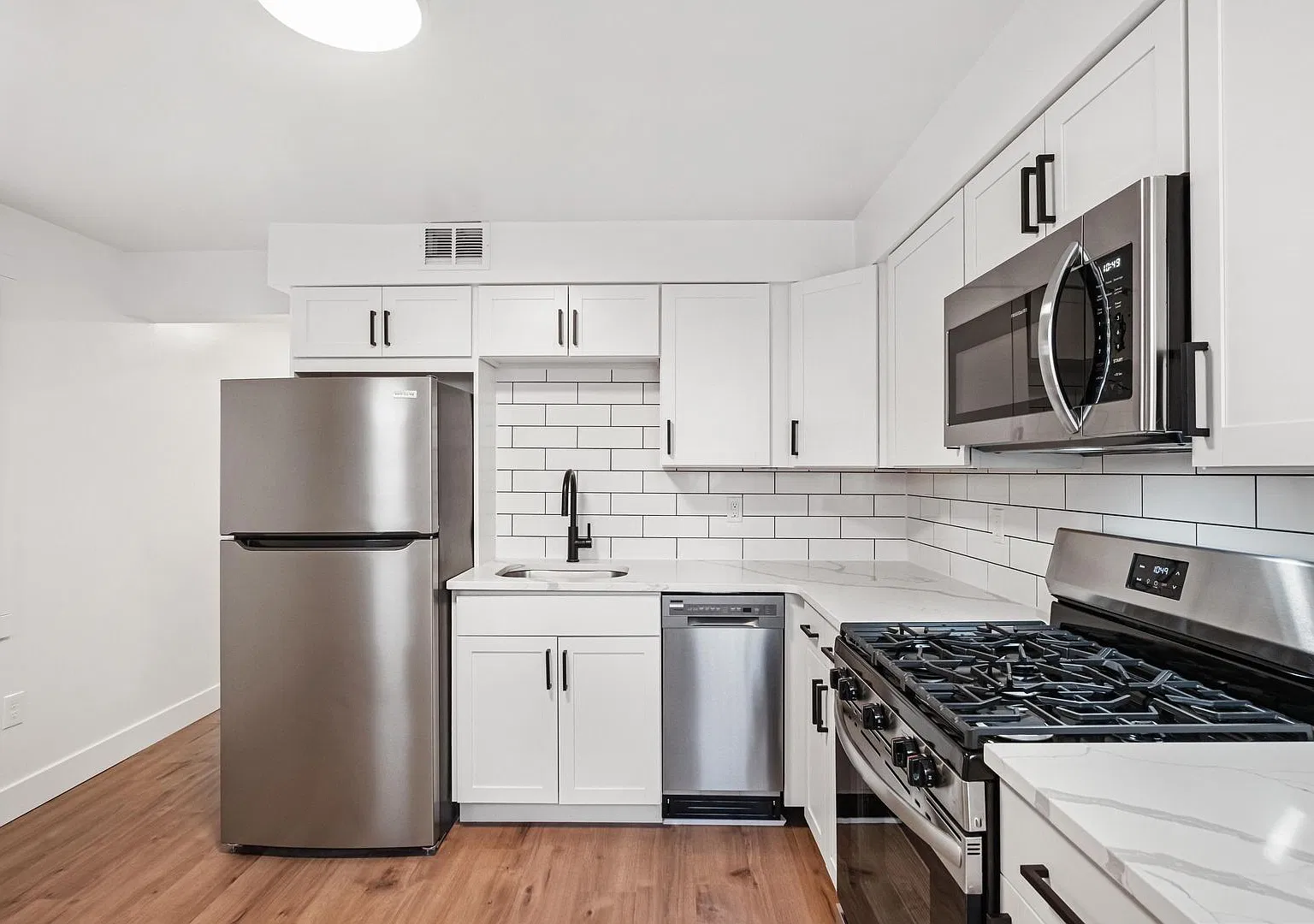 669 Montclair Street — Photo 1