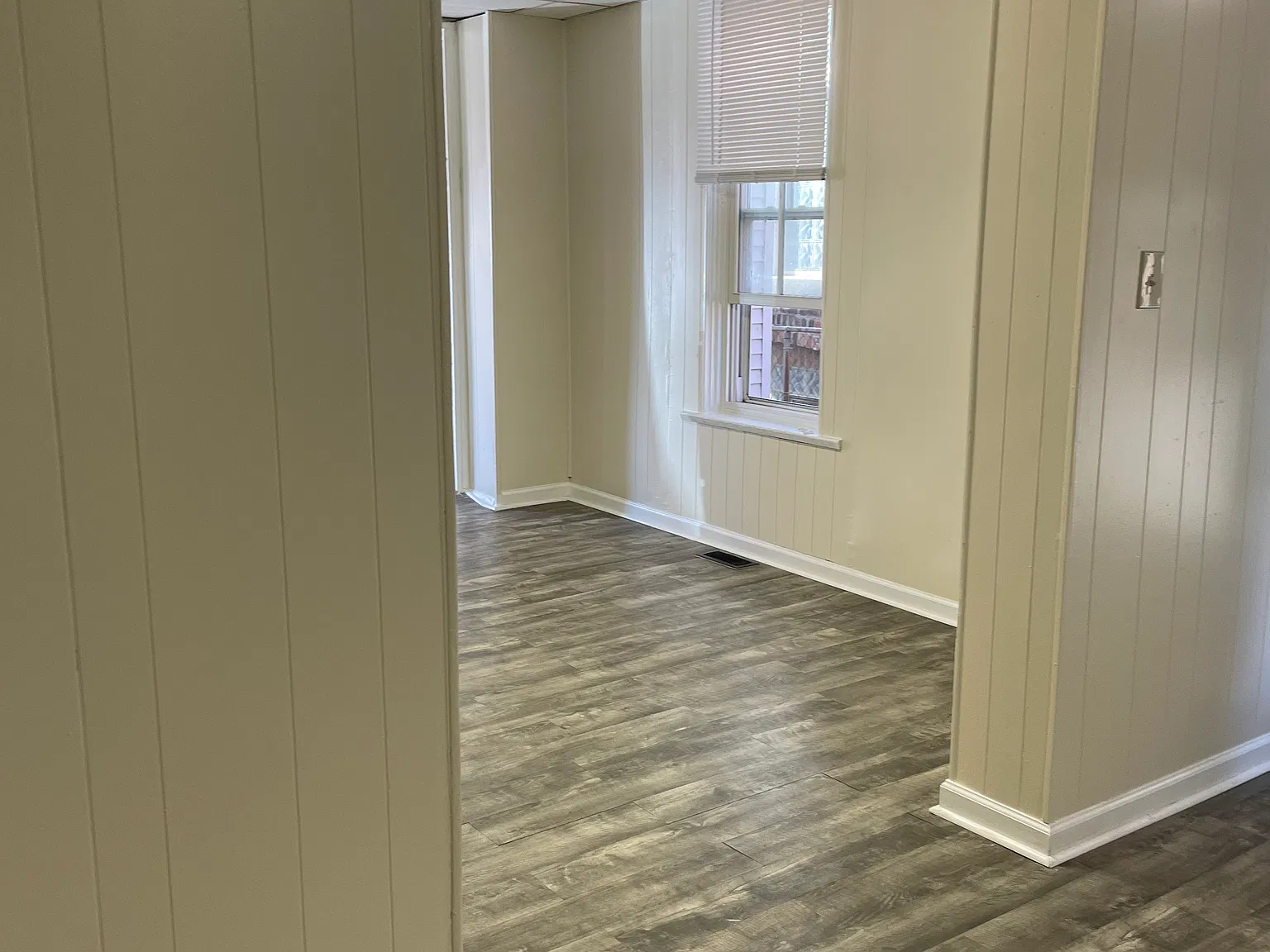2 bed, $1,000 — Photo 3