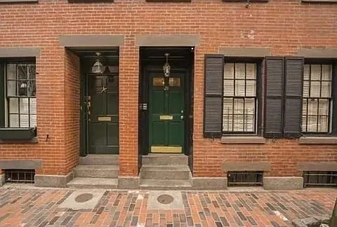 24 Lawrence St #2 — Photo 15