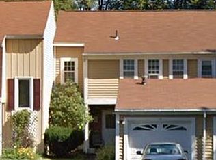 10 Sugarbush Rd, Clifton Park, NY 12065