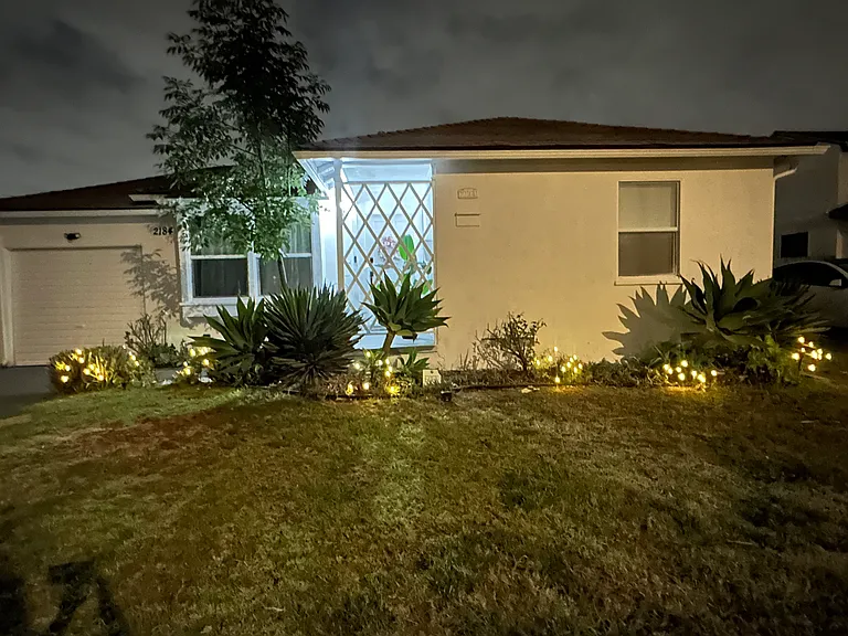 Ocana Ave — Photo 33