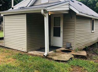 415 1/2 S Madison St, Junction City, KS 66441