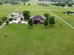 118 Standing Oak Dr, New Market, AL 35761