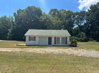 6610 Highway 81 S, Starr, SC 29684