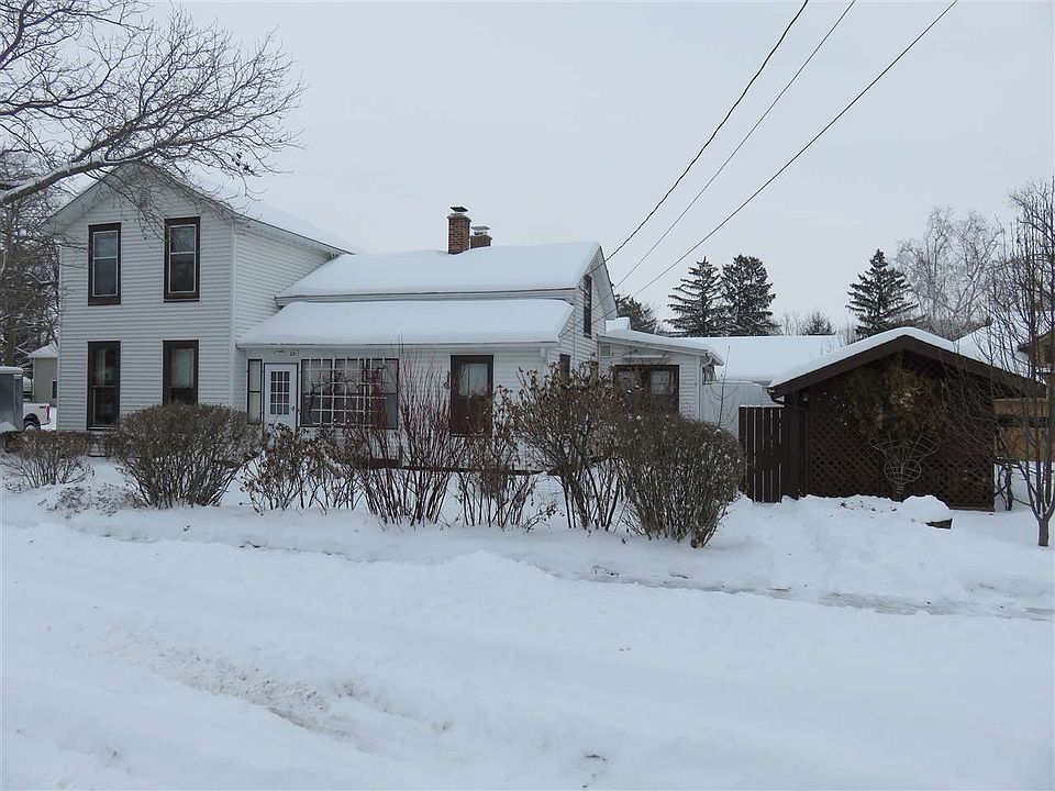 1st image of 221 Green St