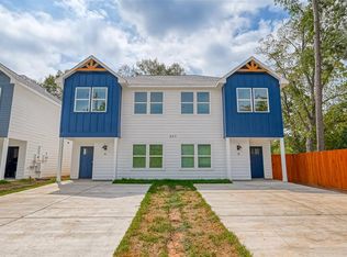 813 Avenue J Pl, Conroe, TX 77301
