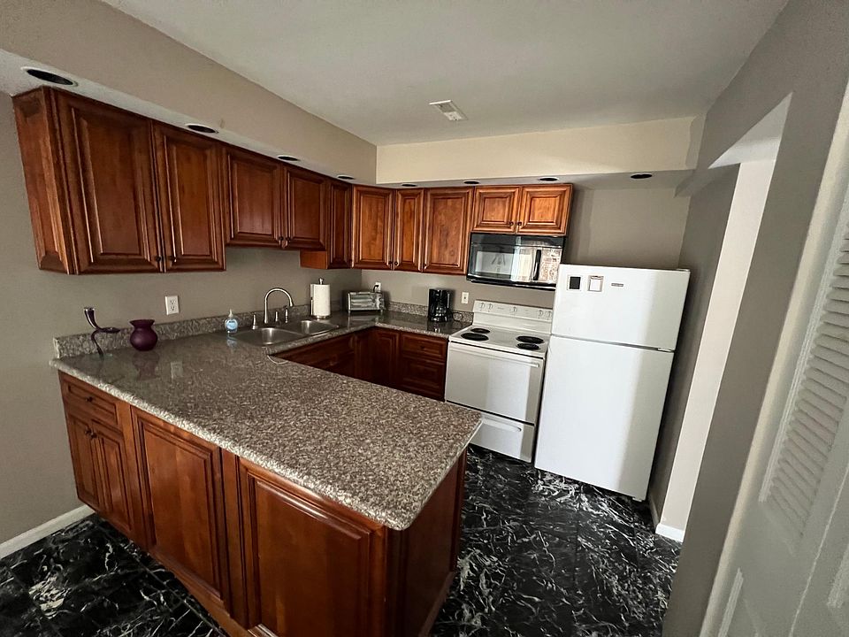 569 Lathrop St APT A, Columbus, OH 43206 Zillow