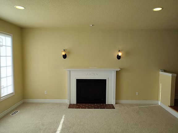 5th image of 1306 232nd Pl NE