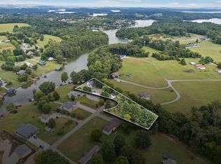 137 Corntassel Shrs, Vonore, TN 37885