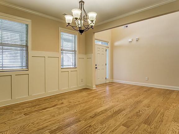 4th image of 376 Timber Creek Estates Dr
