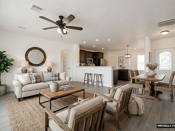 3rd image of 1834 E Vista Drive
