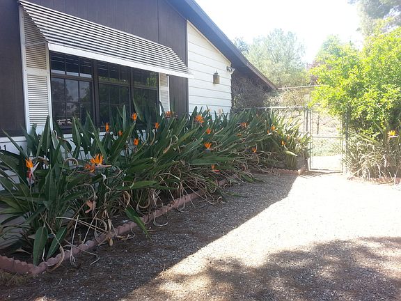 2nd image of 25891 Rolling Hills Dr