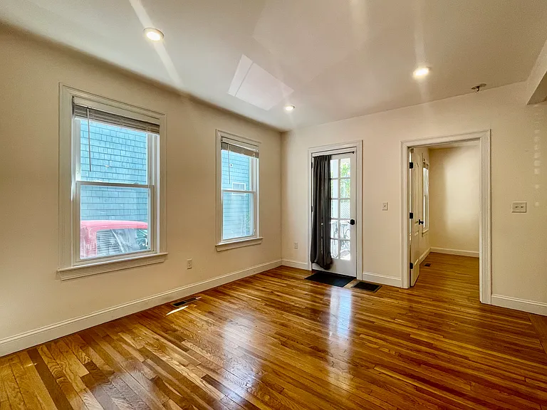 35 Line St #1 — Photo 15