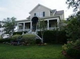 528 Island Walk W, Mount Pleasant, SC 29464