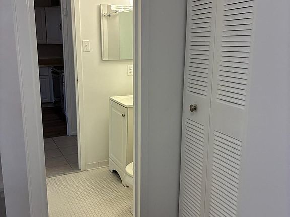 5th image of 6800 Fleetwood Rd APT 705