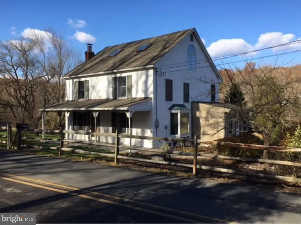 2523 Deep Creek Rd, Perkiomenville, PA 18074